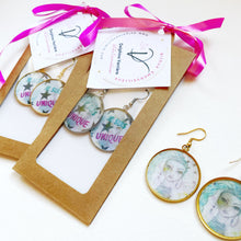 Charger l'image dans la galerie, Boucles d'oreilles "JE SUIS UNIQUE"